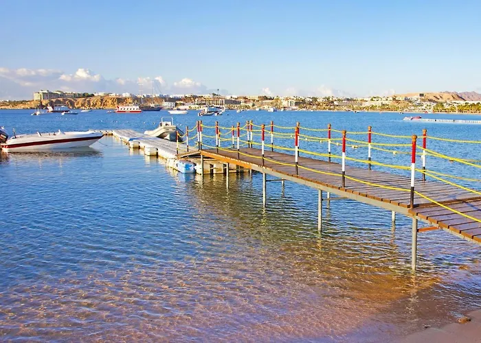 Gafy Aqua Park 4*