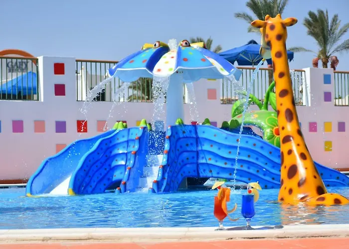 Gafy Aqua Park Resort 4*